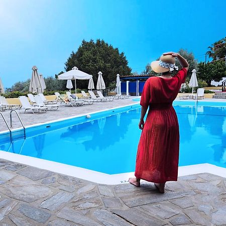 Sunflowers Apartments Marathókampos Dış mekan fotoğraf